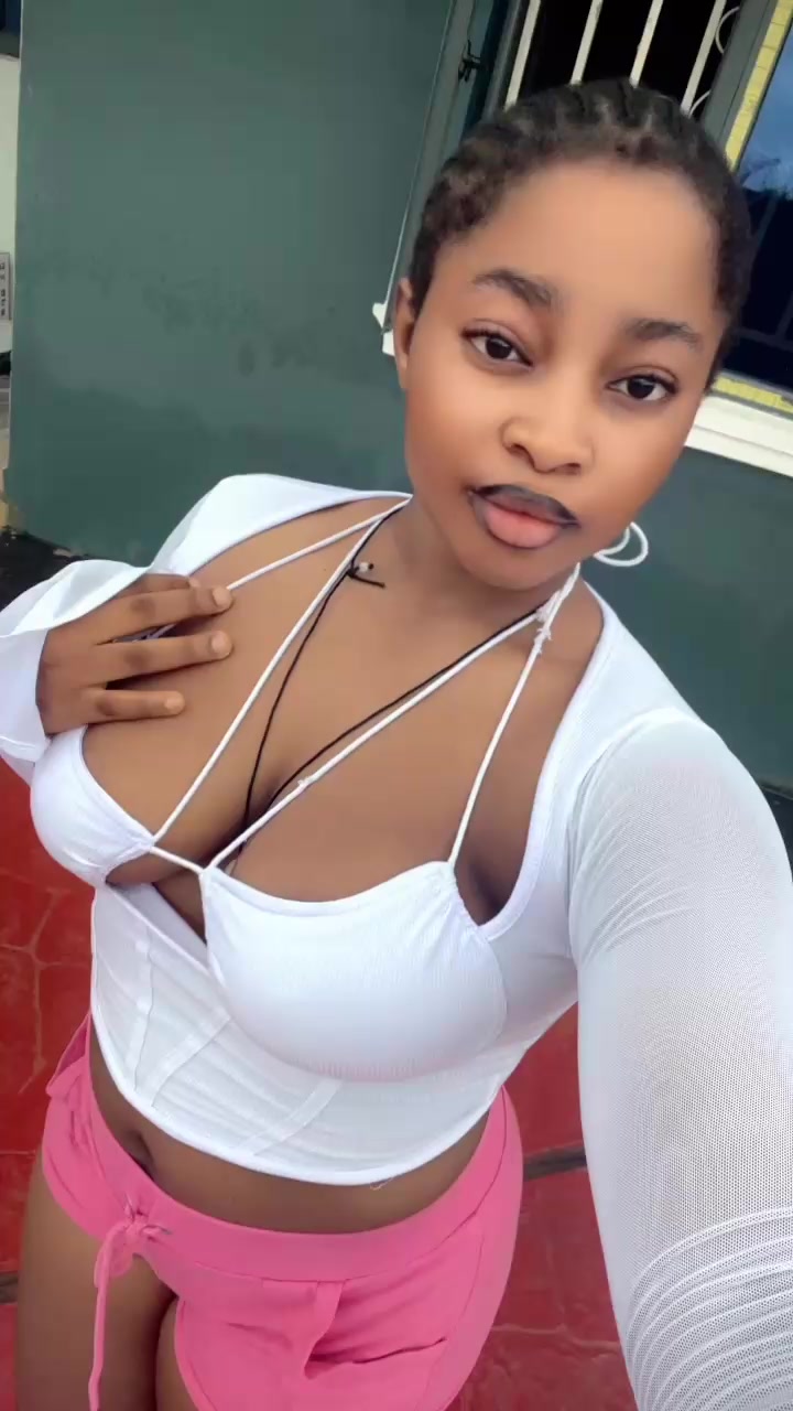 @Mirabell👅🥵