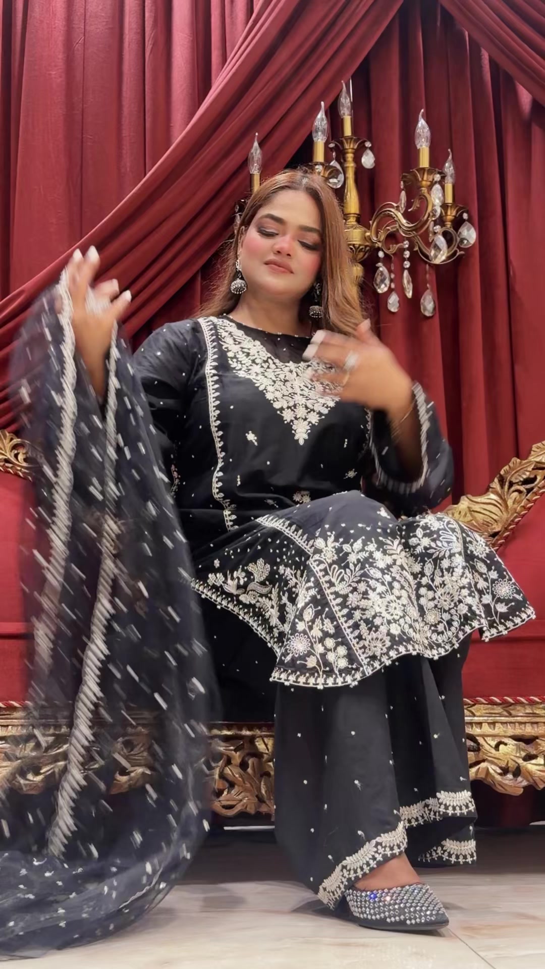 @Hamidassalon&studio