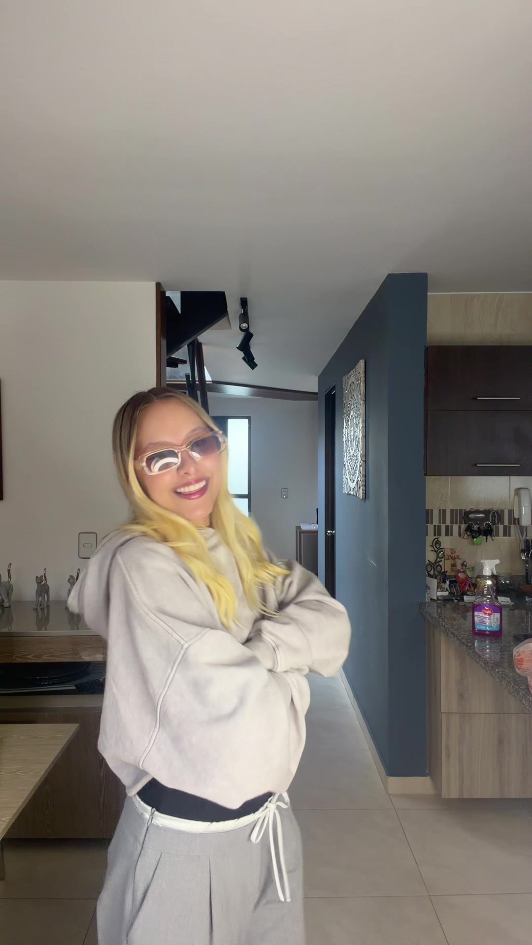 @Juli🙂↕️