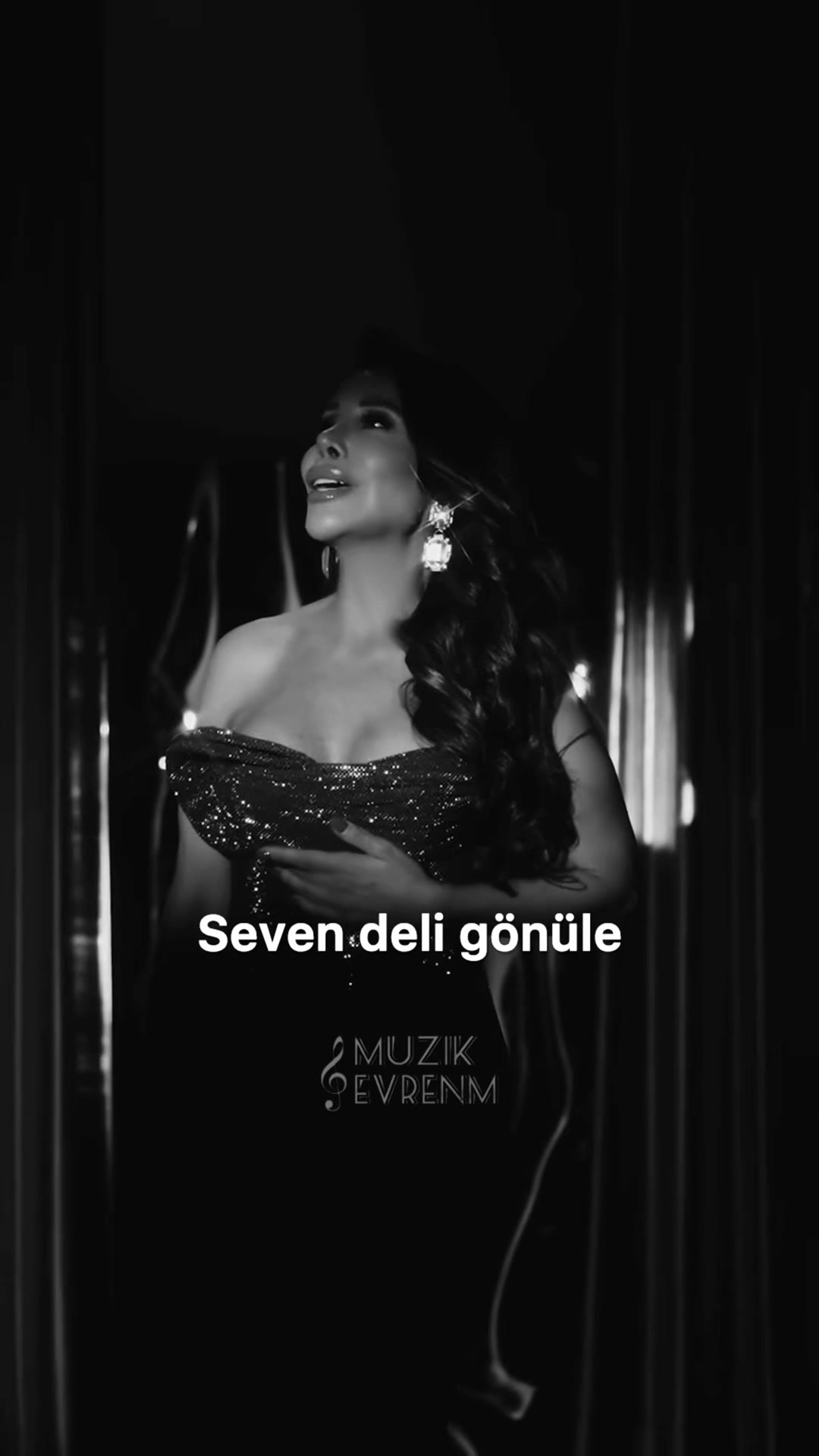 @M&uuml;zik Evrenim