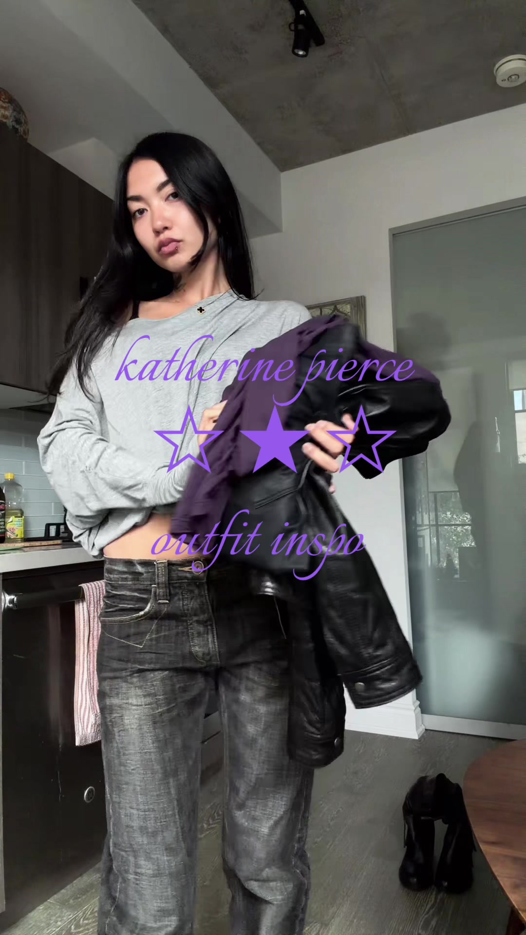 @LipBiteEmoji
