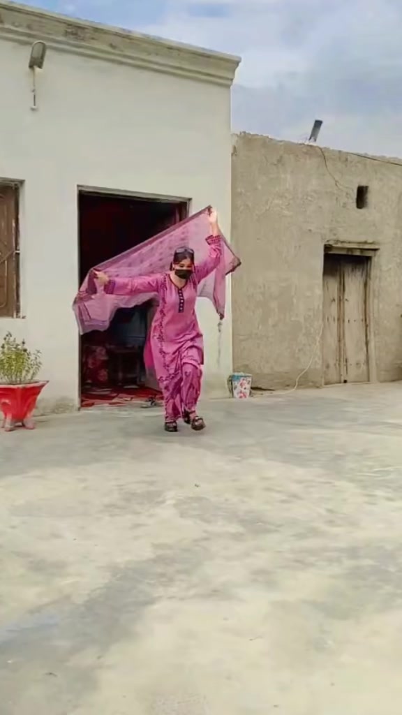 @ثنا خان