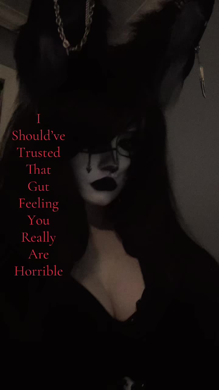 @🦇🖤🧿~ 𝒁𝒖𝒛𝒖 ~🧿🖤🦇