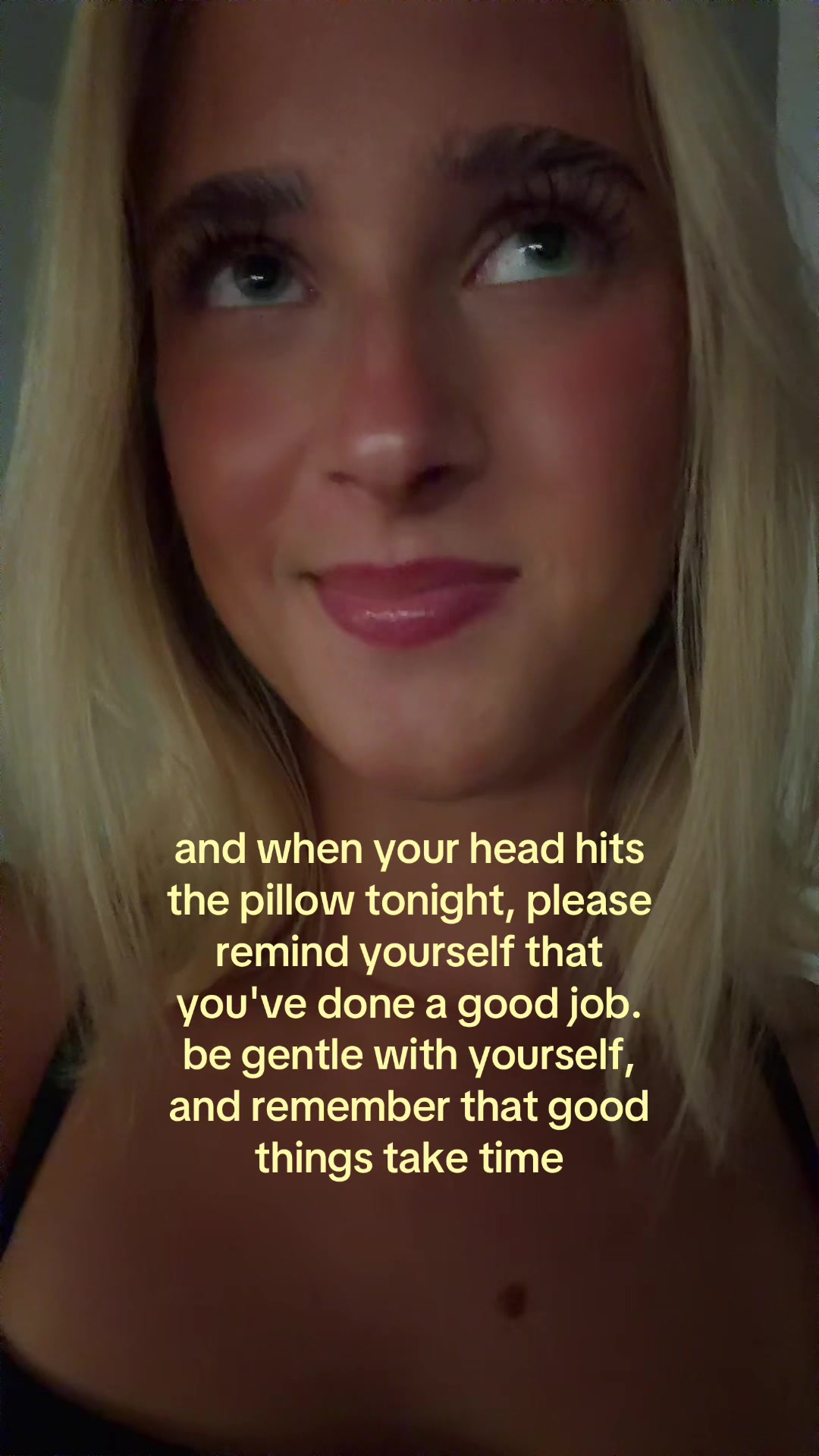 @theelliebarker
