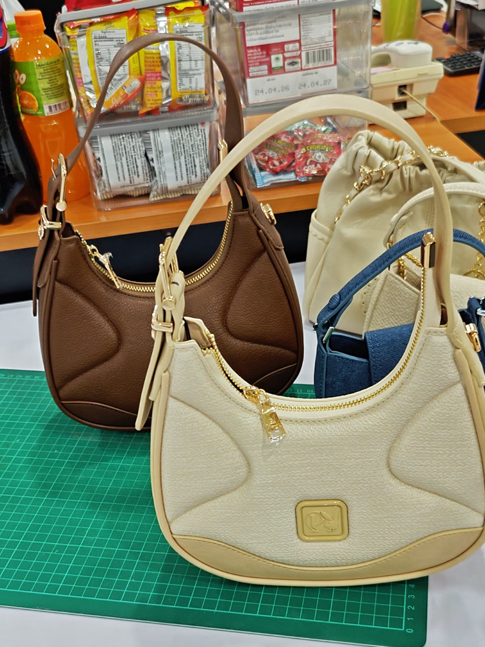 @janneshop20