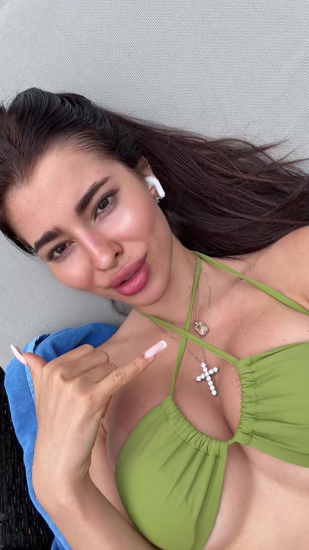 @Katee_v_
