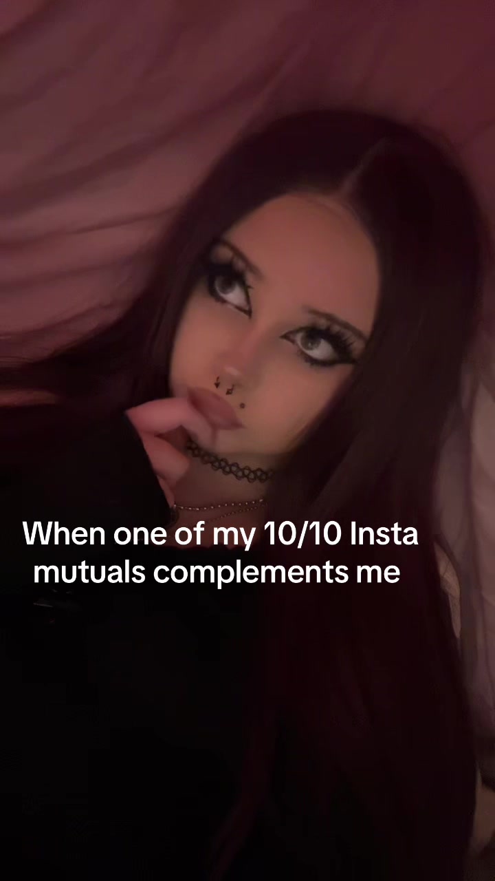 @👥