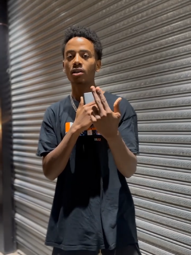 @𝑽.𝑲_𝑾𝑯𝑰𝑻𝑬 