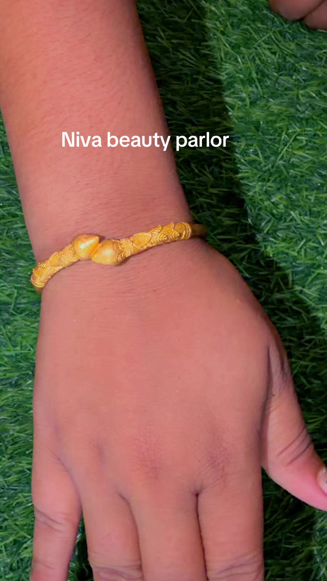 @Niva Beauty Parlour_