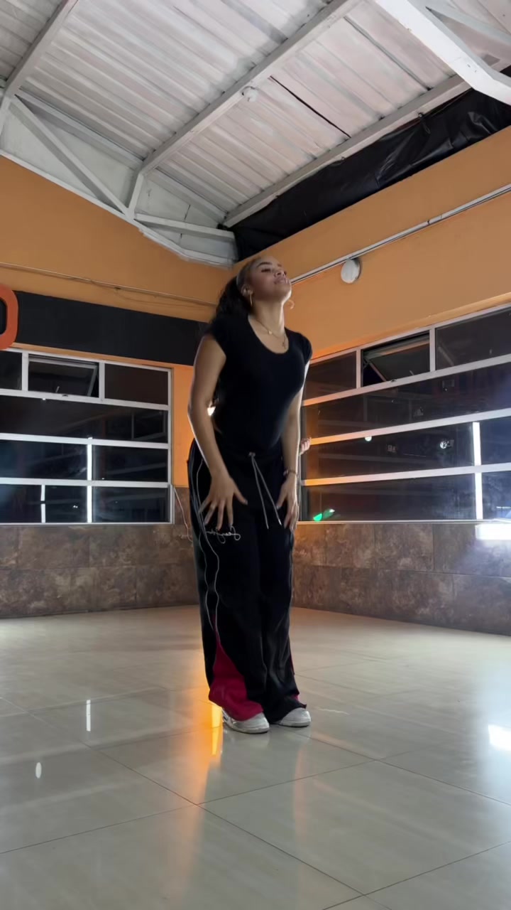 @Sharitaa