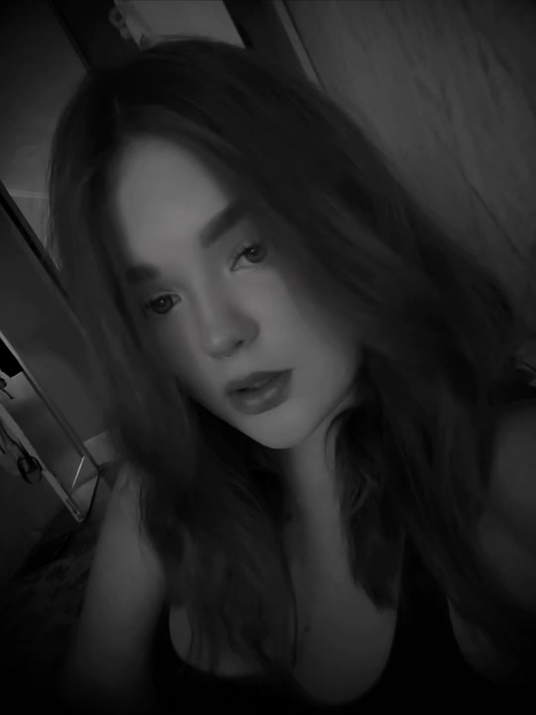 @полина