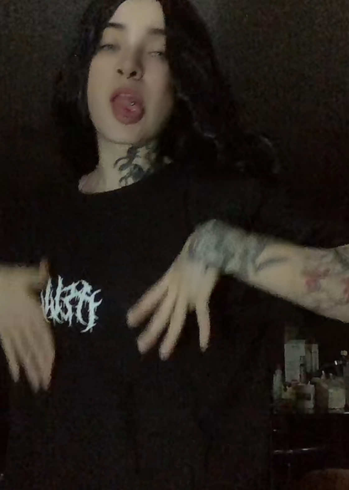 @Cieloazu violetrose