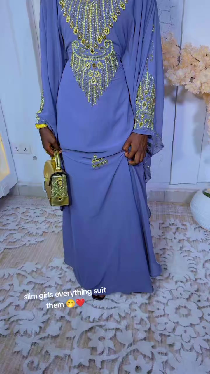 @Female Pa Ebou 💯😜