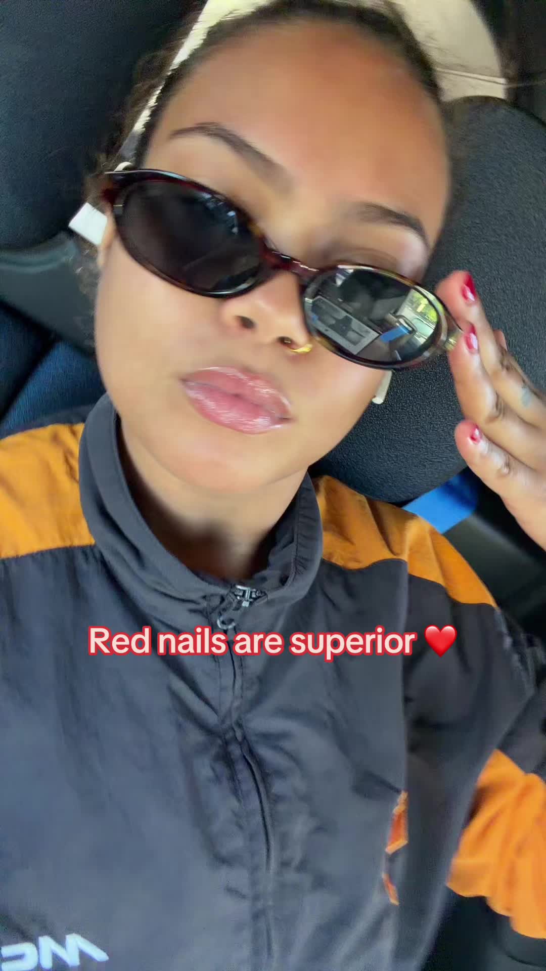 @Laura🪽