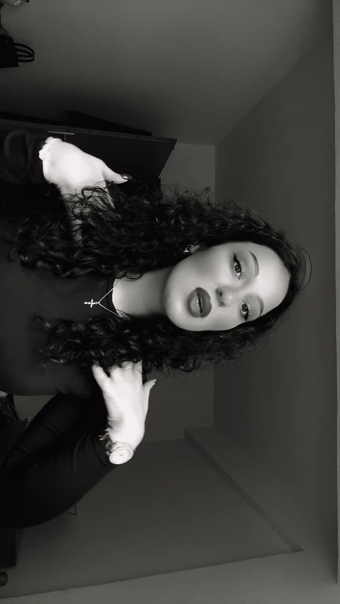 @𝕒𝕟𝕕𝕣𝕚𝕛𝕒𝕟𝕒🎀