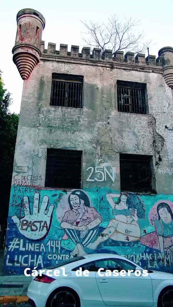 @La Dama del Cr&iacute;men