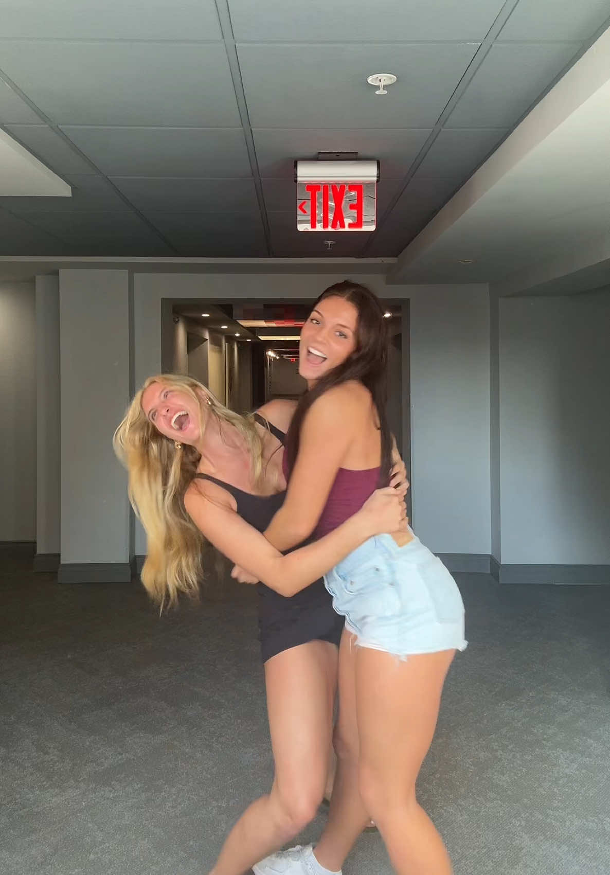 @skylar