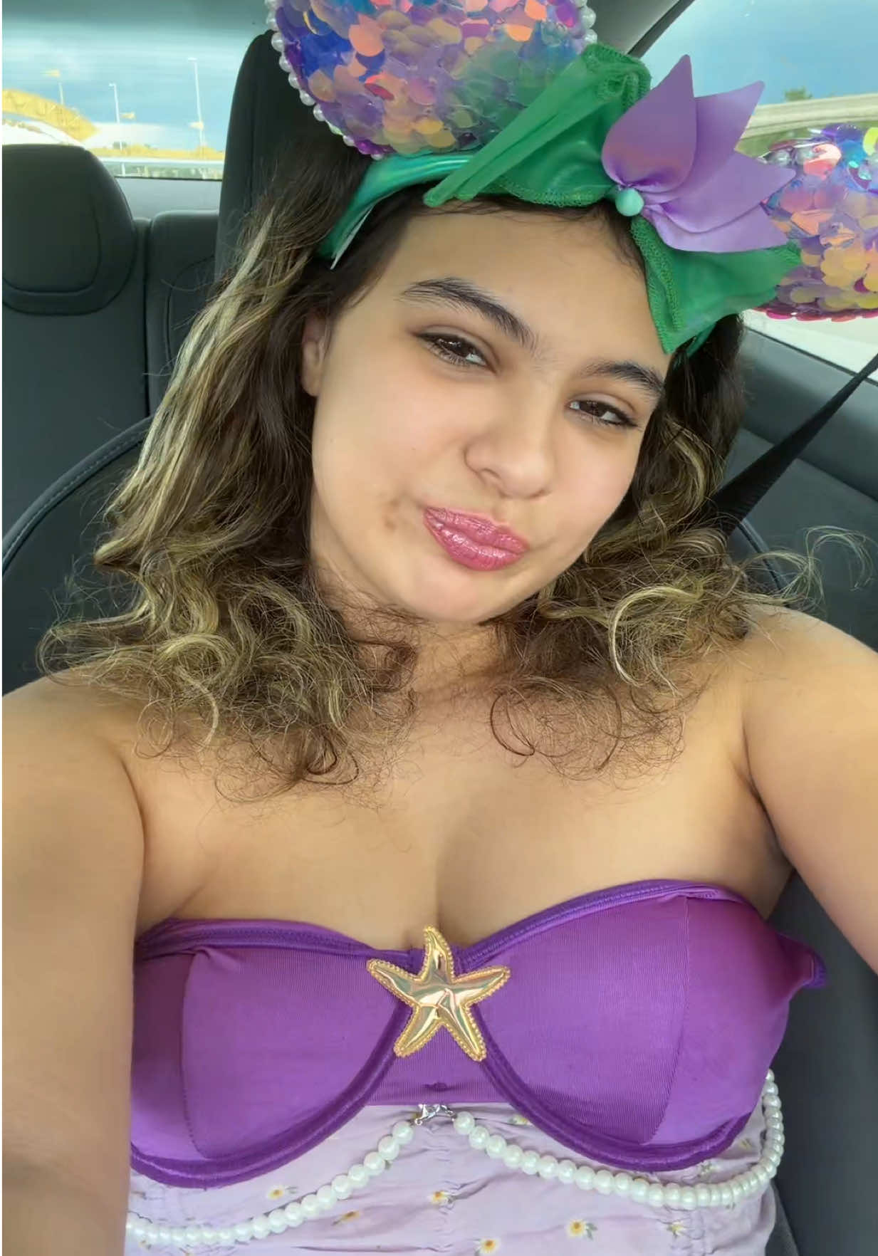 @𝓓𝓪𝓷𝓲 👑 🎃👻🍁