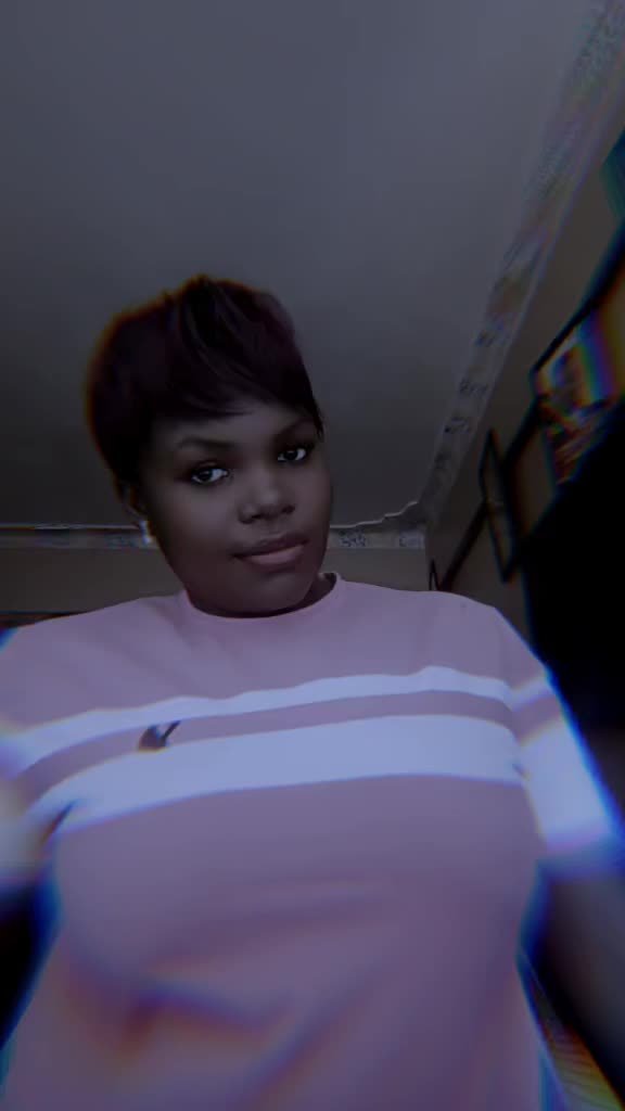 @sharonahjnz