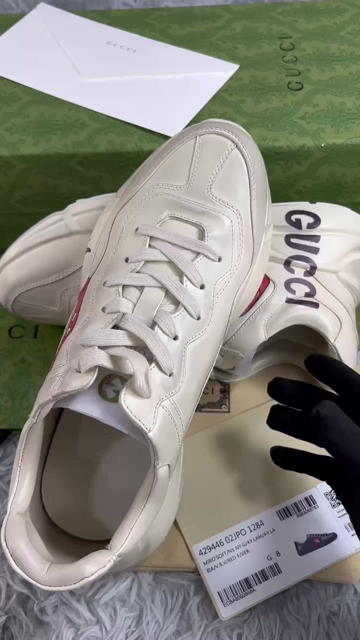 @Kickhub