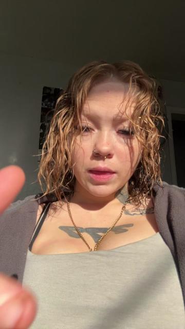 @not.breeskeezie