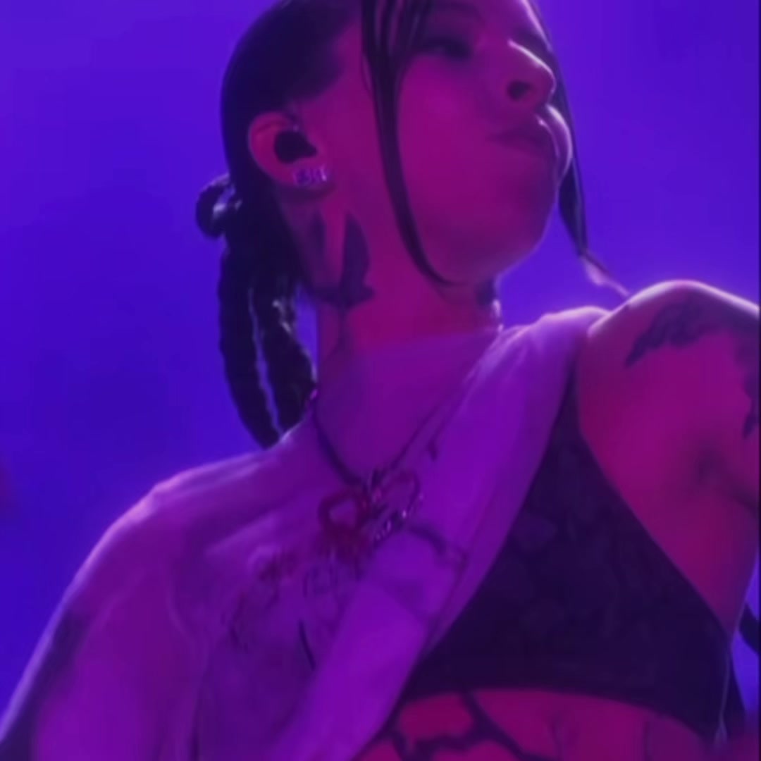 @young_miko<3