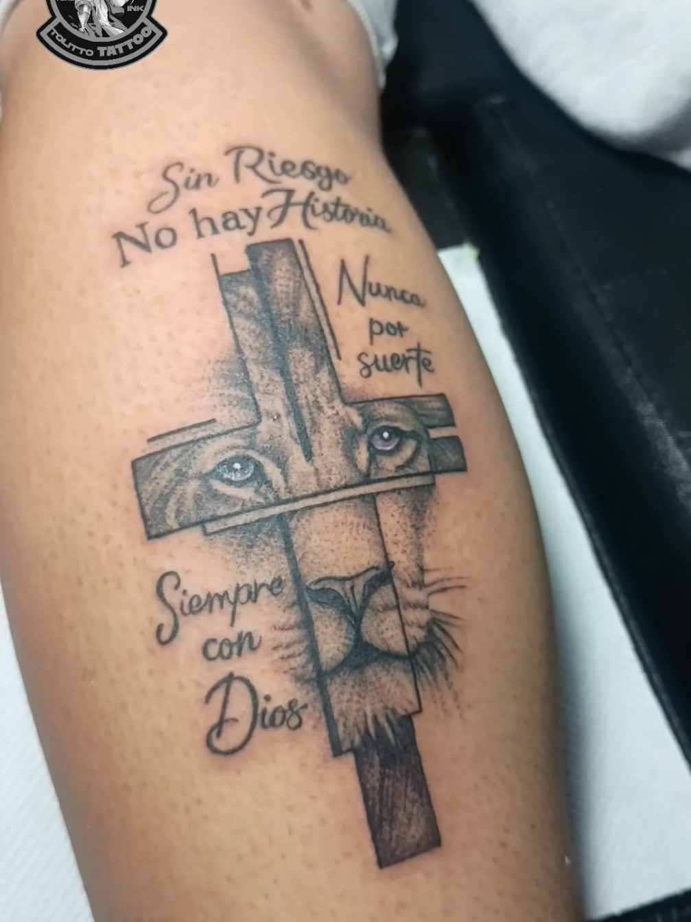 @Tolitto Tattoo 🤍🖤🤟🏼
