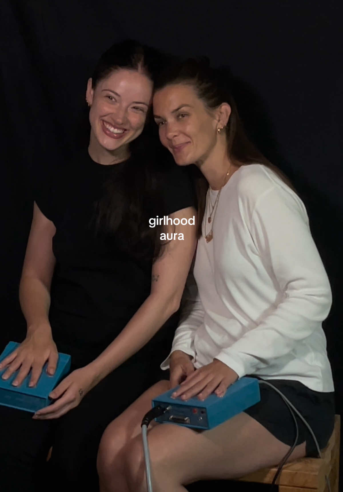 @aura.door