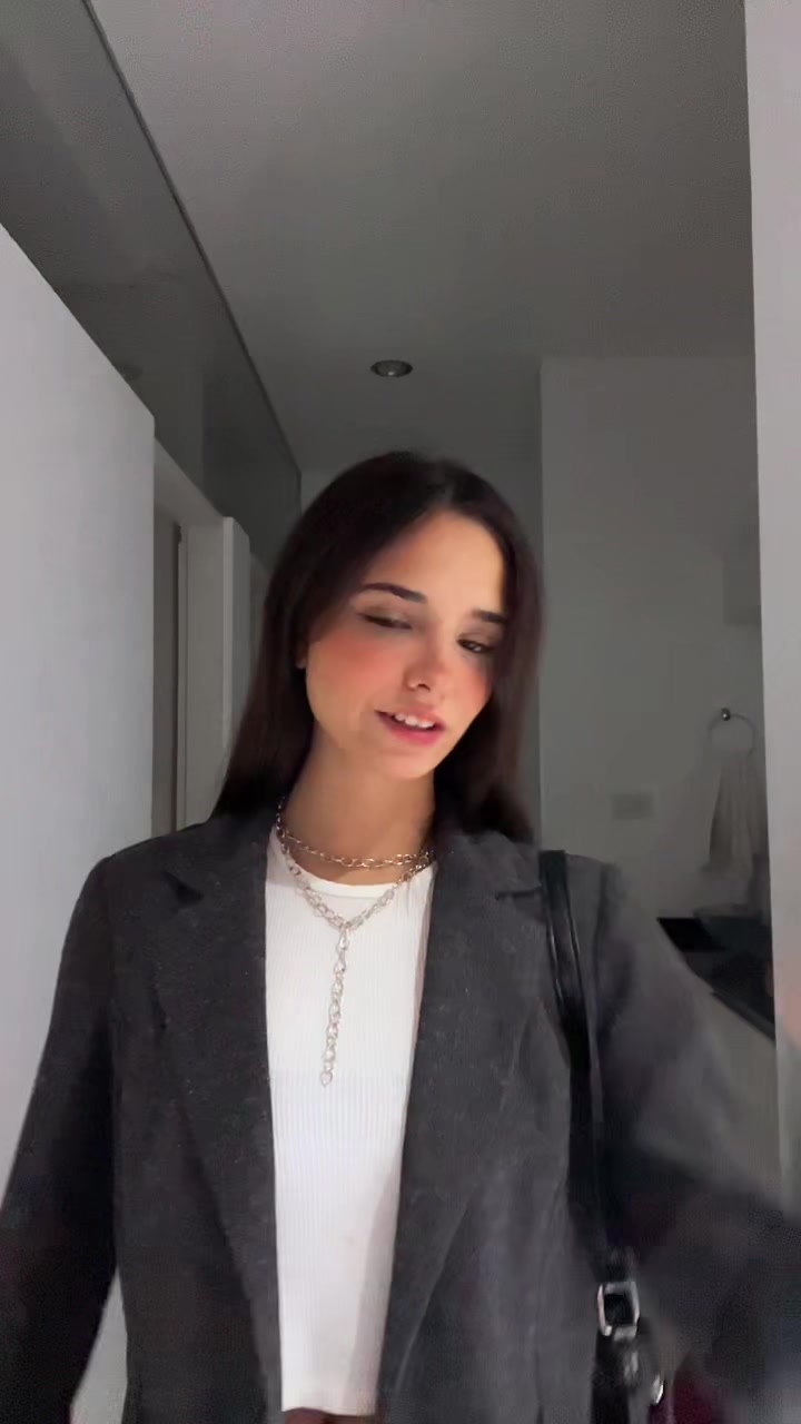 @micaela;)