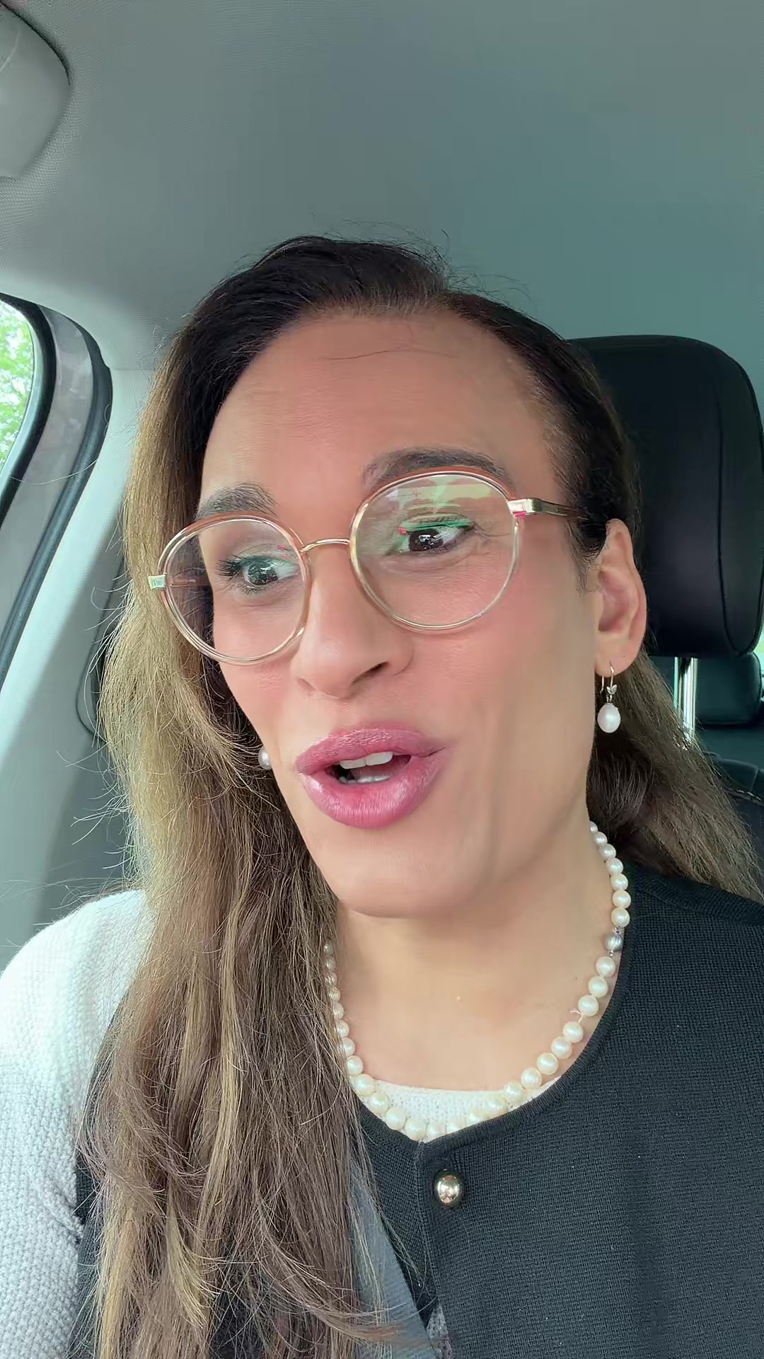 @christinbellnow