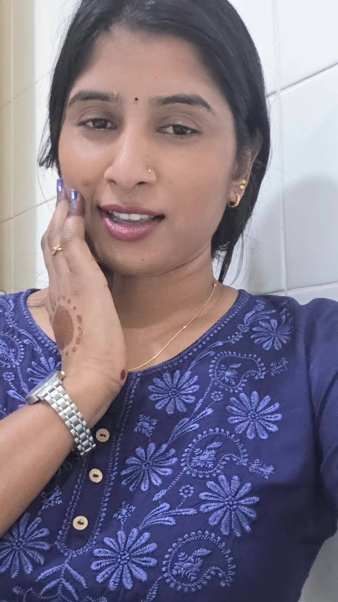 @radhika official