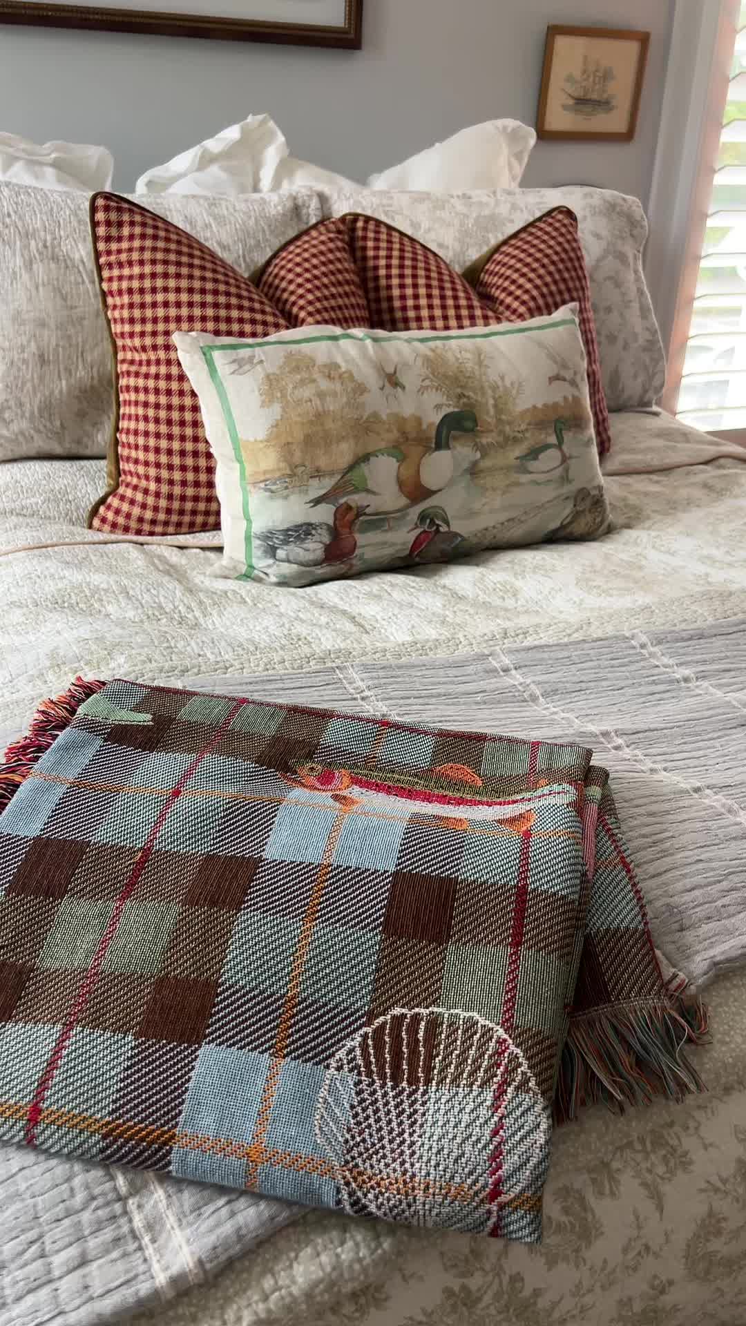 @CozyCollectedHome