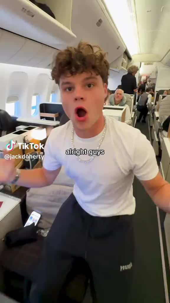 @amg173867