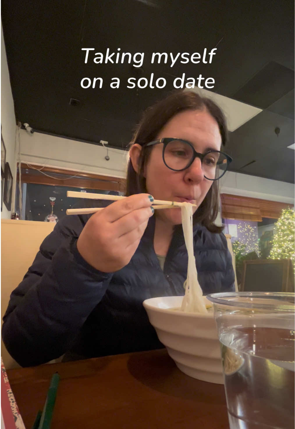 @Elly