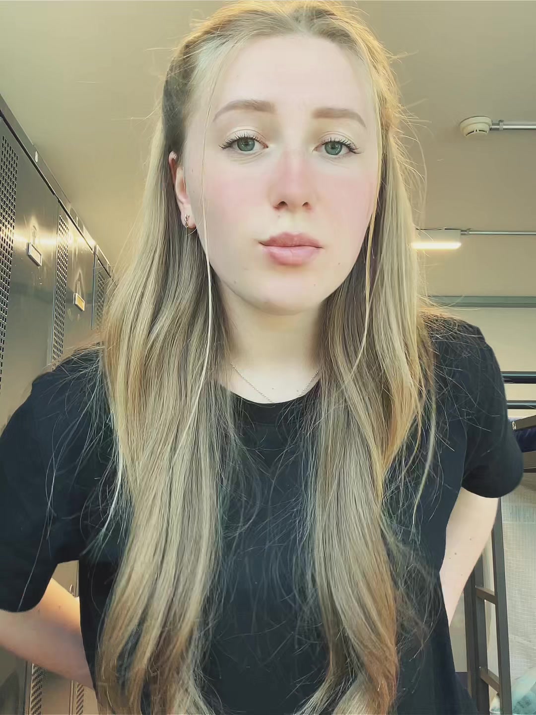 @юлька🫦