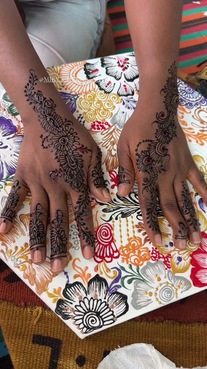 @MIRY’S_HENNA_BEAUTY