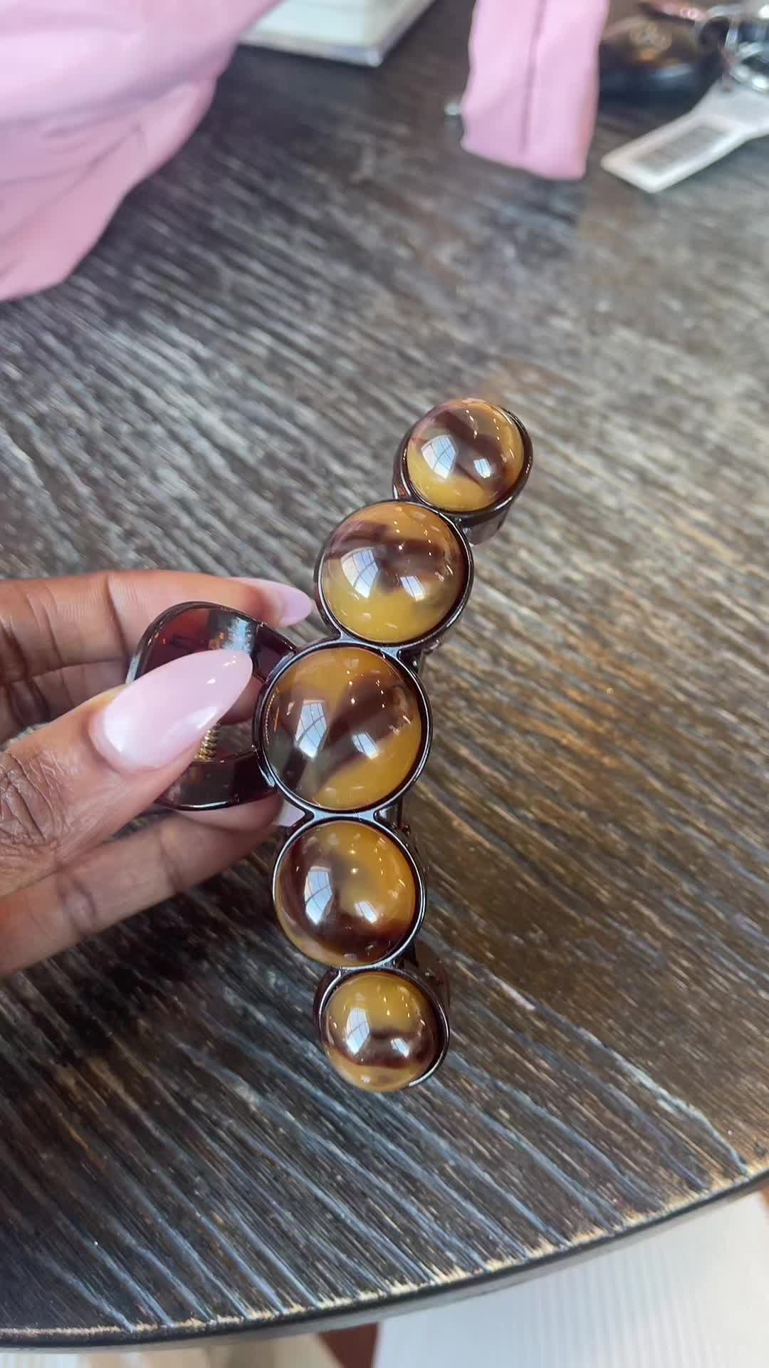@𝙰𝚛𝚒&ensp;𝙶𝚎𝚗𝚎&ensp;✨