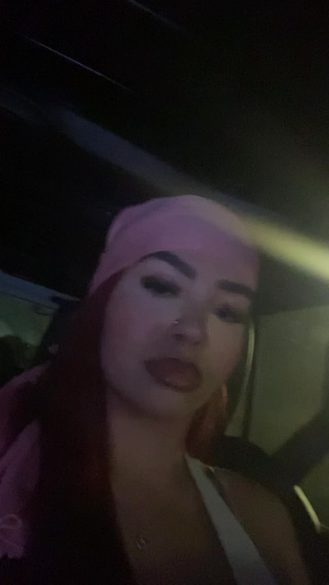 @️