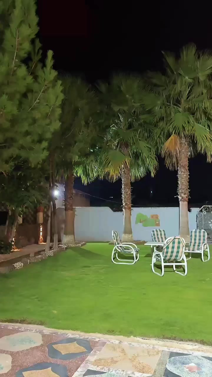 @Malak Nasar khan (MNk)