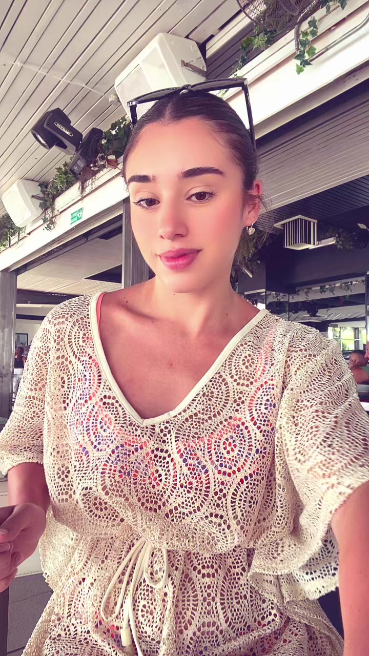 @claritaalvarezz
