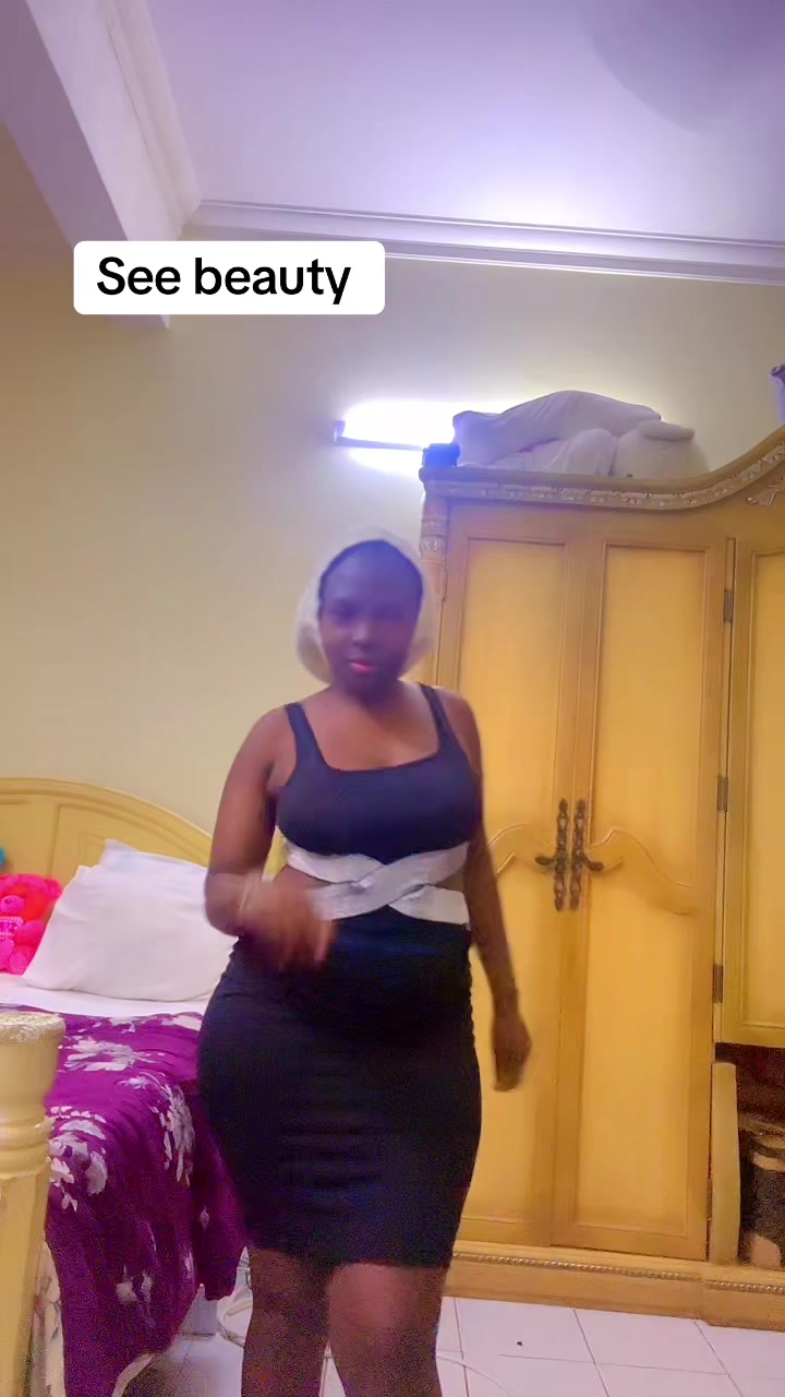 @MAYA HUSTLER