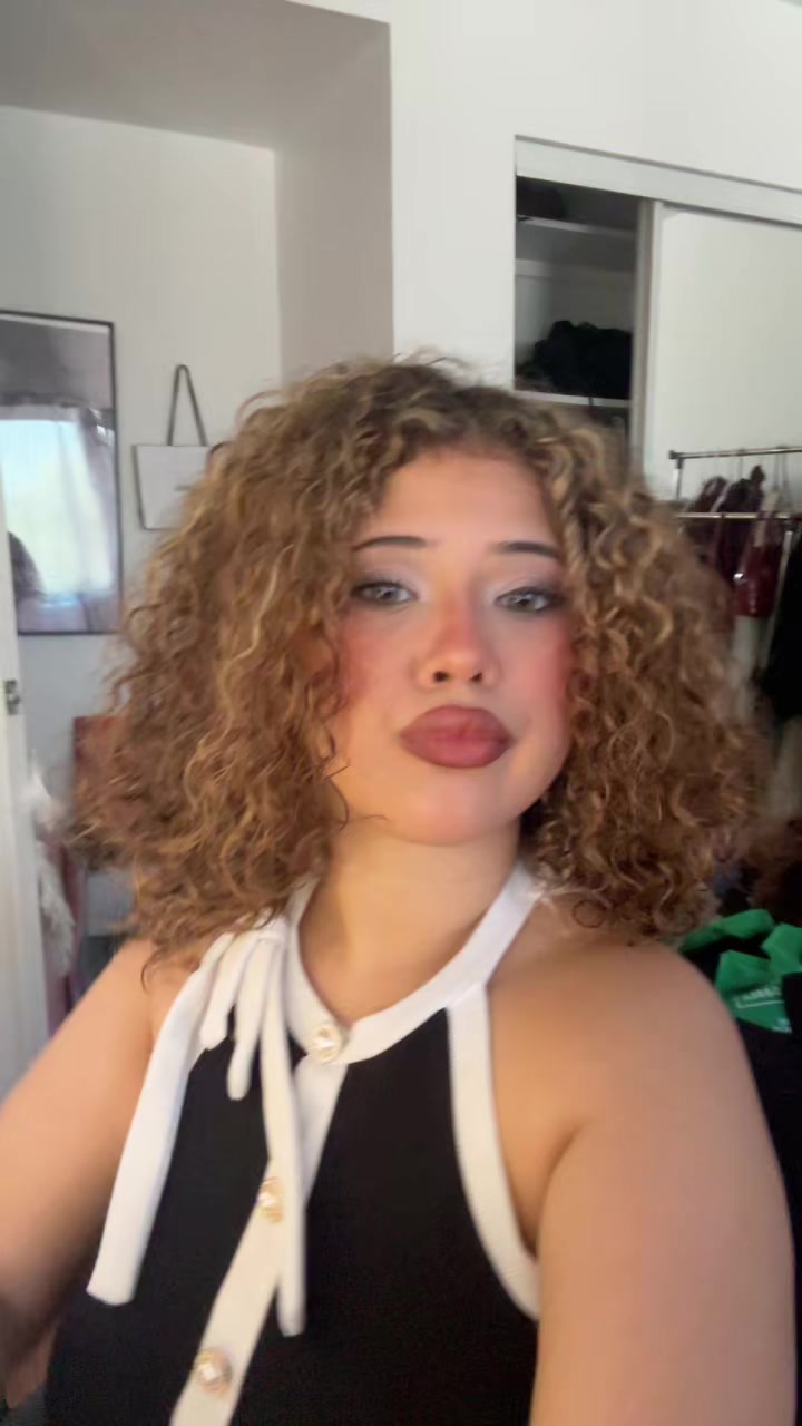 @manelasiya