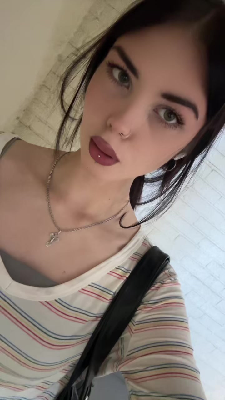 @алисия