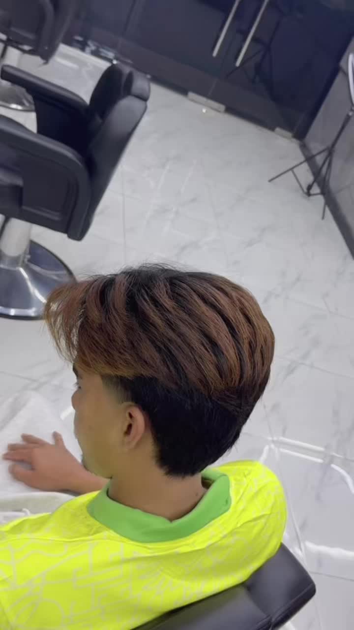 @LHBARBERS