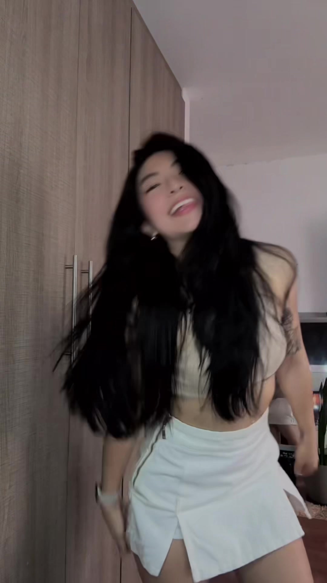 @𝐂.