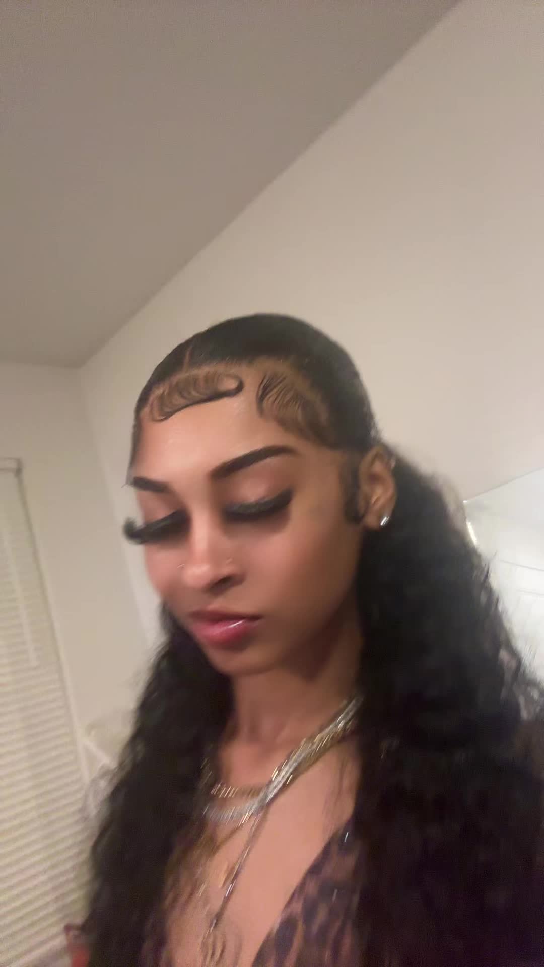 @yofavsfavfem