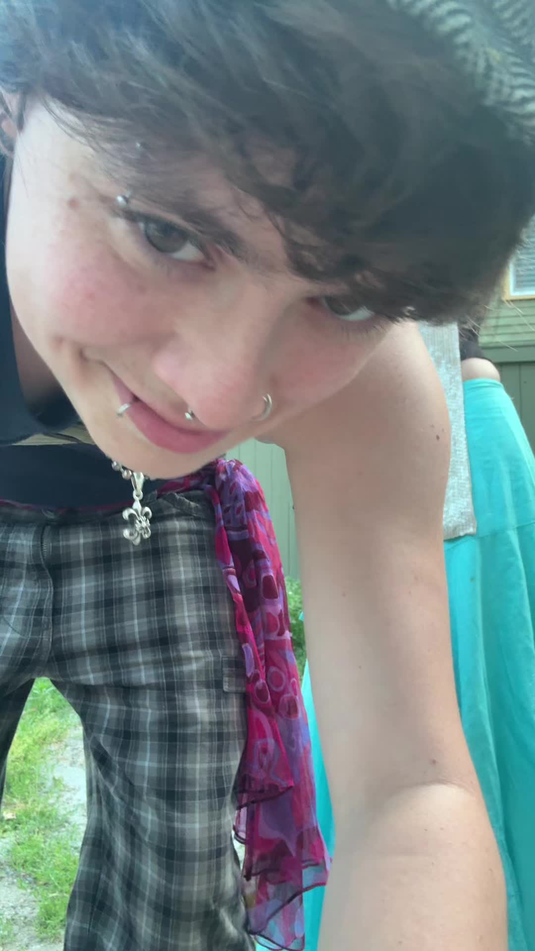 @🧸