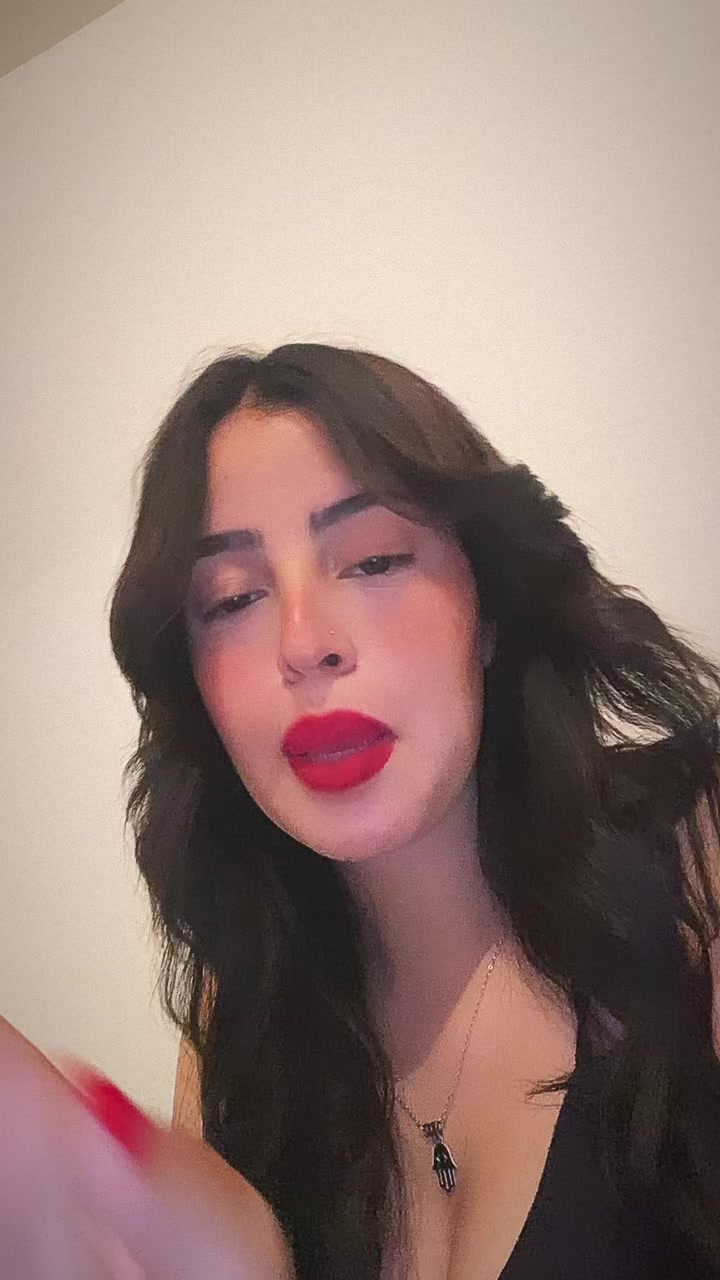 @rou2ee._