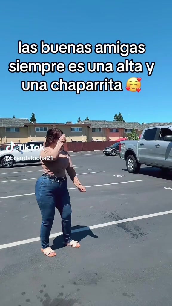@La Perrona