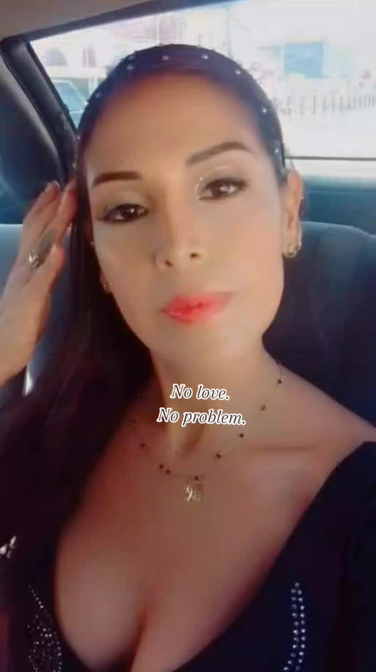 @Ximena 👑